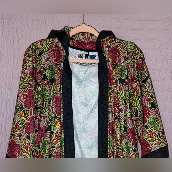 Ground Score - Colorful Leaf Pattern Robe - Picture 5 of 6